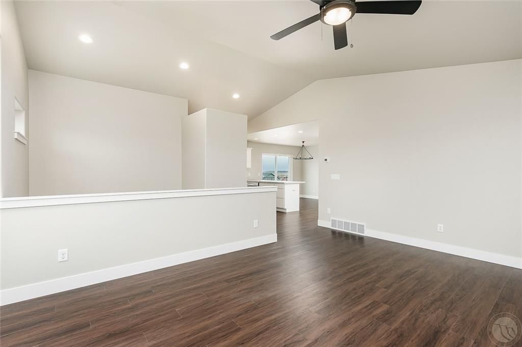 Image 5 of property listing at 163 Meadow View Loop, East Helena, MT 59635