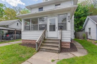 604 Edgewood Street, Jackson, MI 49202