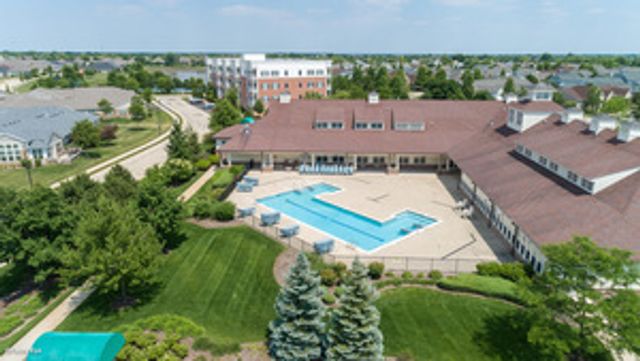 3740 Idlewild Lane, Naperville, IL 60564