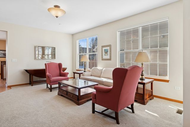 3740 Idlewild Lane, Naperville, IL 60564