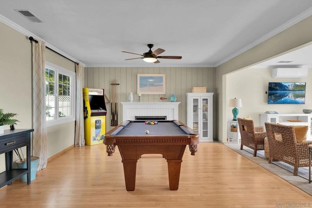 2704 06 Deerpark Dr, San Diego, CA 92110