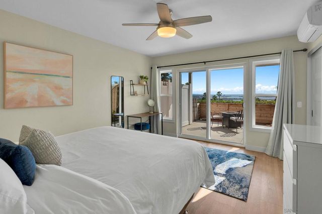 2704 06 Deerpark Dr, San Diego, CA 92110