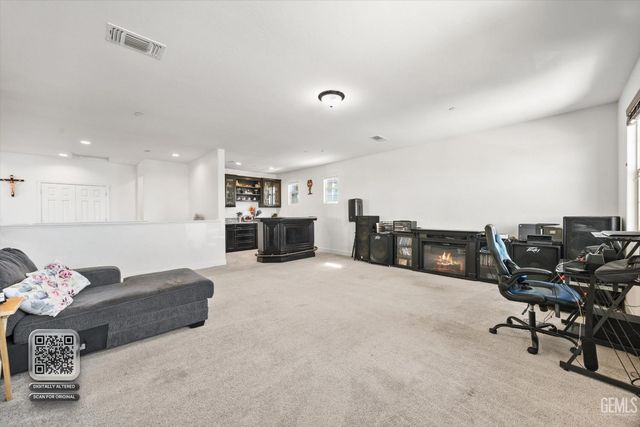 826 Jacob Creek Drive, Bakersfield, CA 93314