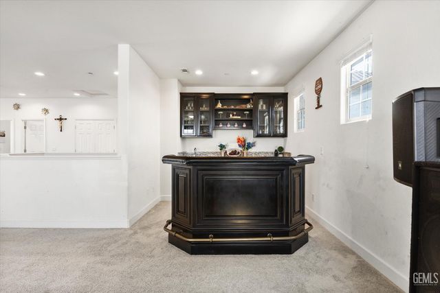 826 Jacob Creek Drive, Bakersfield, CA 93314