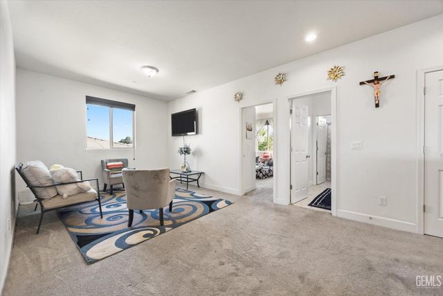 826 Jacob Creek Drive, Bakersfield, CA 93314
