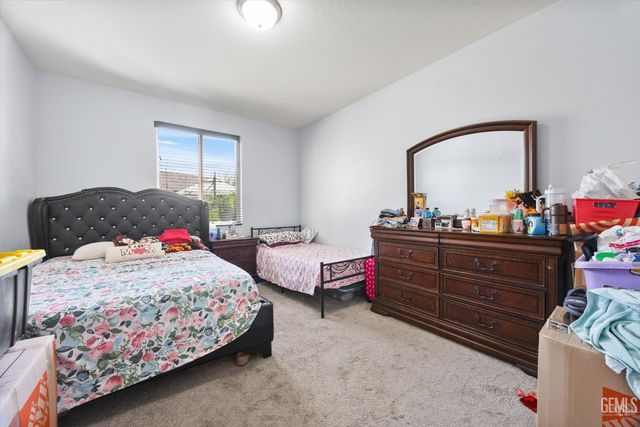 826 Jacob Creek Drive, Bakersfield, CA 93314