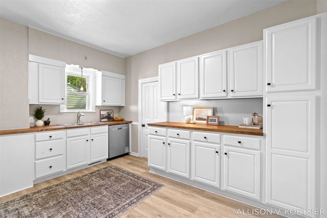 935 Baraga Street, Grand Rapids, MI 49503