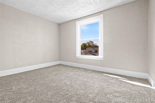 935 Baraga Street, Grand Rapids, MI 49503