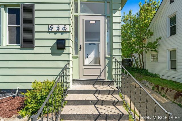 935 Baraga Street, Grand Rapids, MI 49503