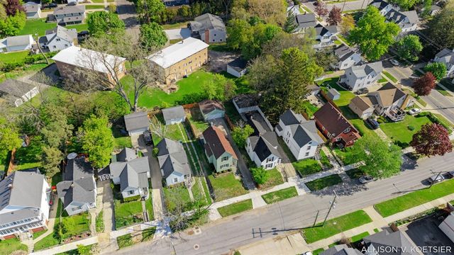 935 Baraga Street, Grand Rapids, MI 49503