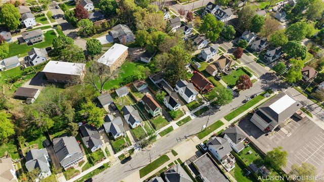935 Baraga Street, Grand Rapids, MI 49503