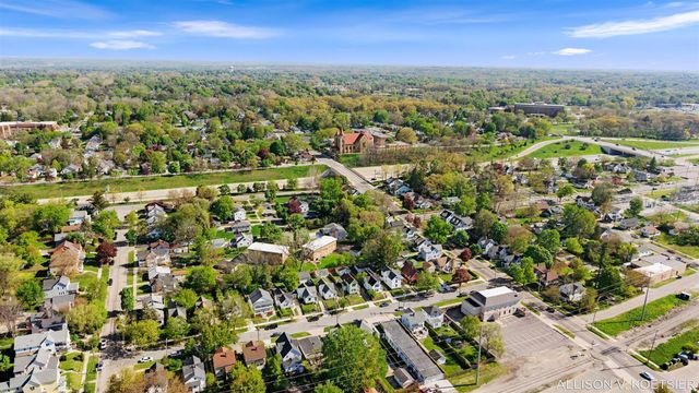 935 Baraga Street, Grand Rapids, MI 49503