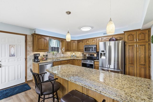 150 Sunken Forest Drive 8-205, Forsyth, MO 65653