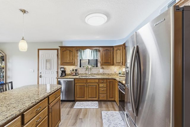 150 Sunken Forest Drive 8-205, Forsyth, MO 65653