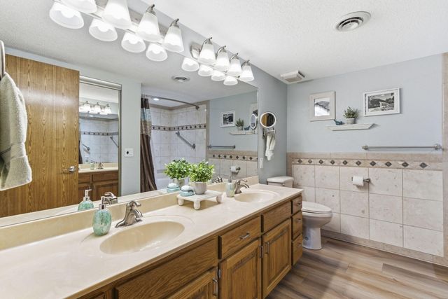 150 Sunken Forest Drive 8-205, Forsyth, MO 65653