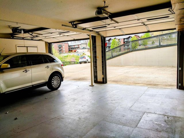 150 Sunken Forest Drive 8-205, Forsyth, MO 65653