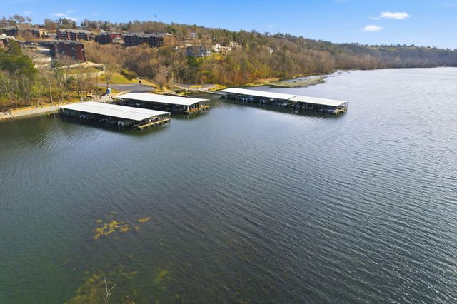 150 Sunken Forest Drive 8-205, Forsyth, MO 65653