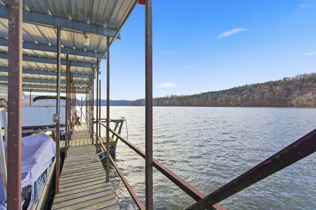 150 Sunken Forest Drive 8-205, Forsyth, MO 65653