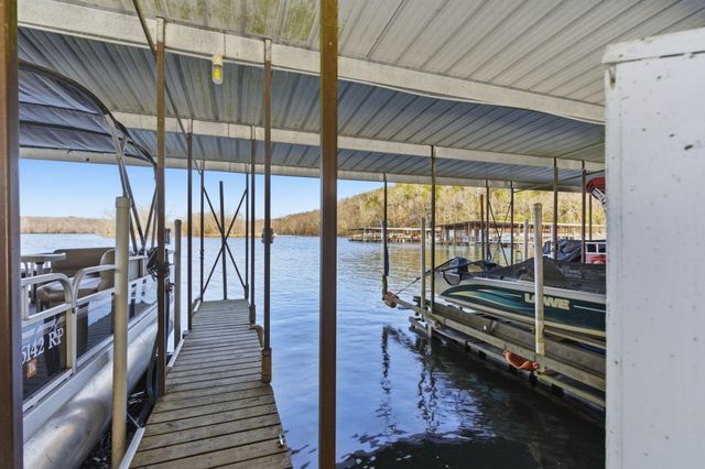 150 Sunken Forest Drive 8-205, Forsyth, MO 65653