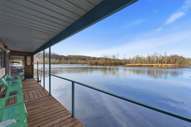 150 Sunken Forest Drive 8-205, Forsyth, MO 65653