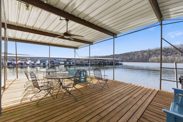 150 Sunken Forest Drive 8-205, Forsyth, MO 65653