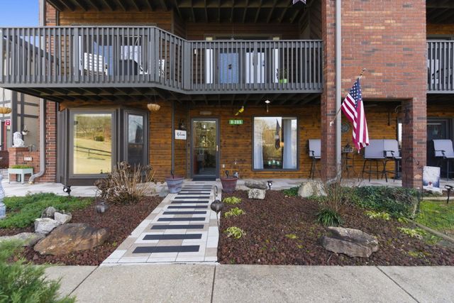 150 Sunken Forest Drive 8-205, Forsyth, MO 65653