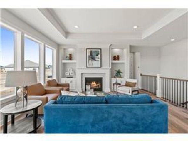 4048 Arbor Drive, Woodbury, MN 55129