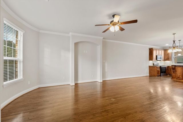 2500 Rockbrook Drive B83, Lewisville, TX 75067