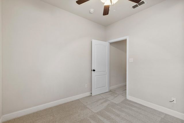 2500 Rockbrook Drive B83, Lewisville, TX 75067