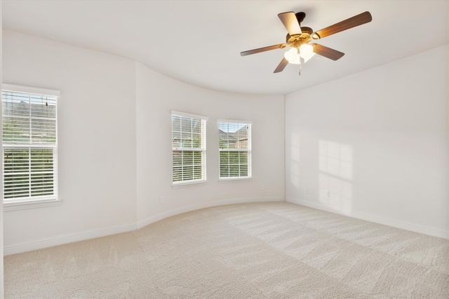2500 Rockbrook Drive B83, Lewisville, TX 75067