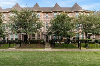 2500 Rockbrook Drive B83, Lewisville, TX 75067