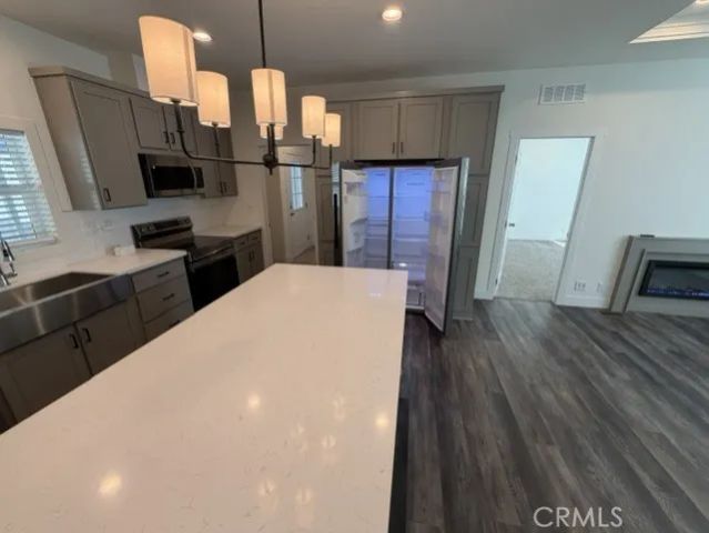 3444 Center 48, Riverside, CA 92501