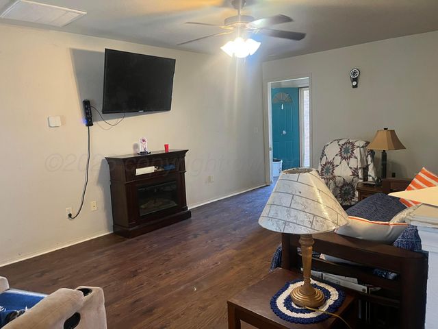 4406 S Roberts Street, Amarillo, TX 79118