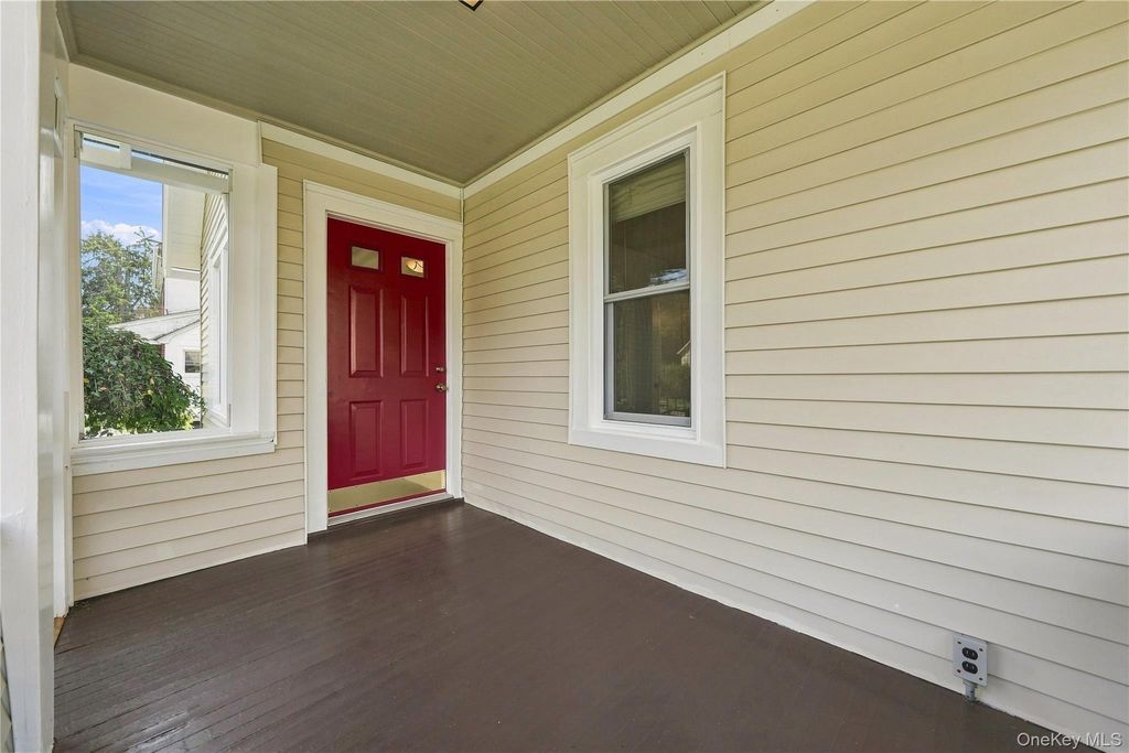 56 Washington Avenue, Amityville, NY 11701 — photo 5