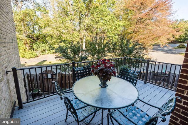 3028 MEETING ST, Falls Church, VA 22044