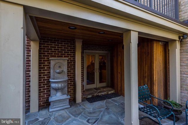 3028 MEETING ST, Falls Church, VA 22044