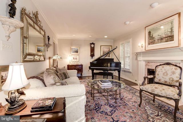 3028 MEETING ST, Falls Church, VA 22044
