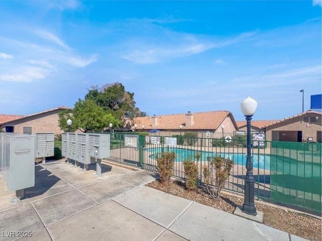 7064 Picaroon Lane, Las Vegas, NV 89145