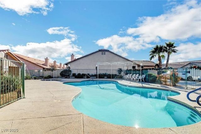 7064 Picaroon Lane, Las Vegas, NV 89145