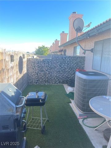 7064 Picaroon Lane, Las Vegas, NV 89145