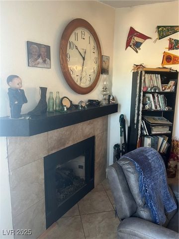 7064 Picaroon Lane, Las Vegas, NV 89145