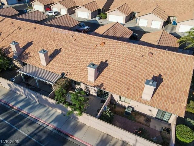 7064 Picaroon Lane, Las Vegas, NV 89145