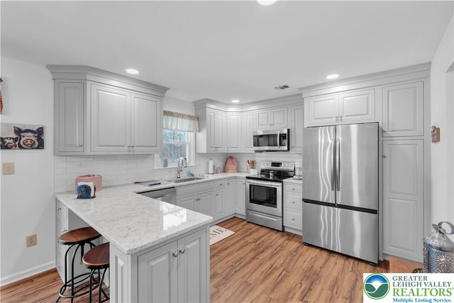 1222 Debby Court, Lehigh Twp, PA 18038