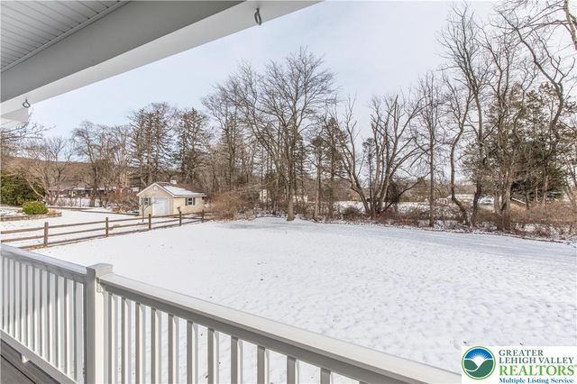 1222 Debby Court, Lehigh Twp, PA 18038