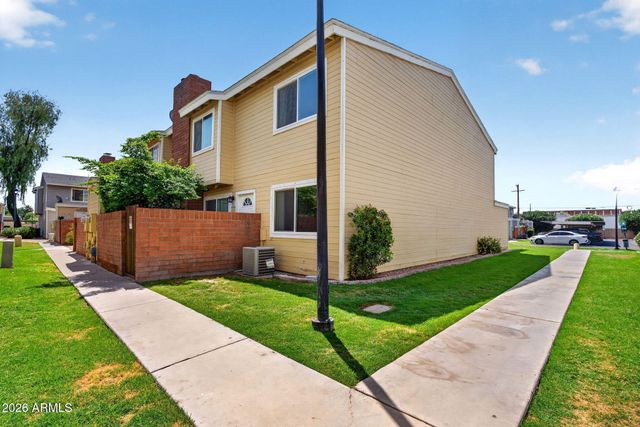 510 N ALMA SCHOOL Road 210, Mesa, AZ 85201