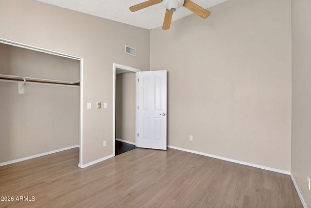 510 N ALMA SCHOOL Road 210, Mesa, AZ 85201