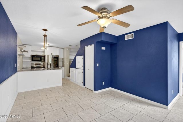 510 N ALMA SCHOOL Road 210, Mesa, AZ 85201
