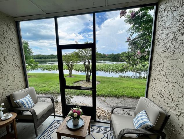 145 N PEARL LAKE CAUSEWAY 112, Altamonte Springs, FL 32714