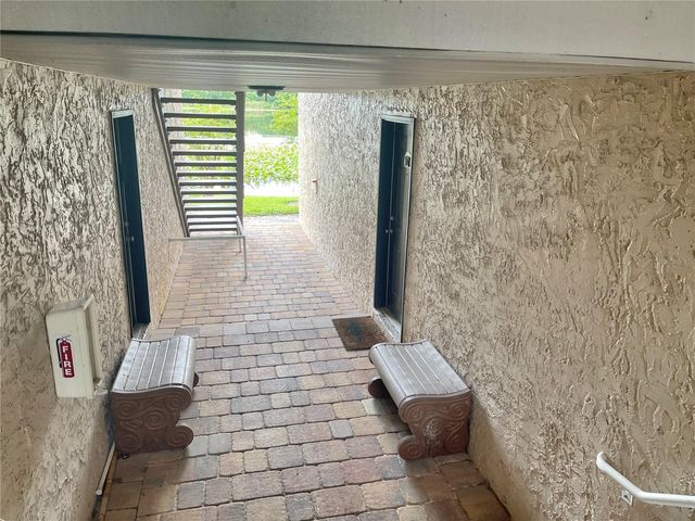 145 N PEARL LAKE CAUSEWAY 112, Altamonte Springs, FL 32714