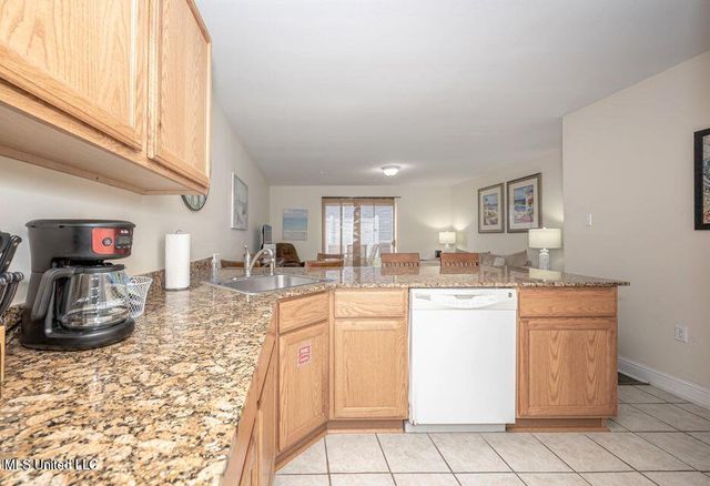 1664 Beach Boulevard, 90, Biloxi, MS 39531